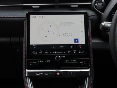 2025 Lexus LBX — миниатюра 44