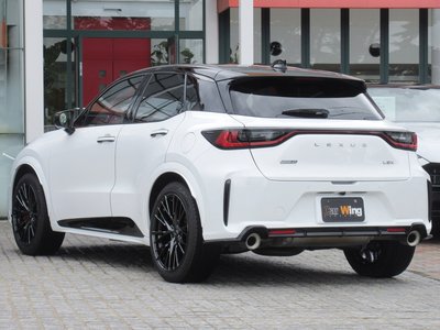 2025 Lexus LBX — миниатюра 21