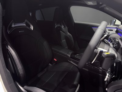 MERCEDES-BENZ CLA AMG - 6