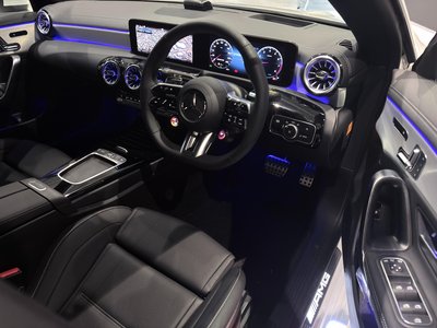 MERCEDES-BENZ CLA AMG - 5