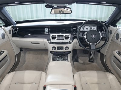 2018 ROLLS-ROYCE DAWN 照片 21