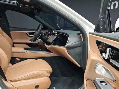 MERCEDES-BENZ E-CLASS - 10