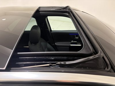 MERCEDES-BENZ GLA - 7