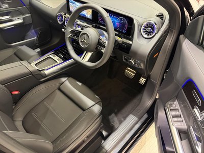 MERCEDES-BENZ GLA - 2