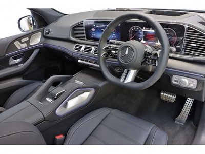 2026 Mercedes-BENZ GLS — фото 6