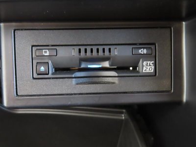 صورة مصغرة 16 لـ 2023 Toyota LAND CRUISER PRADO
