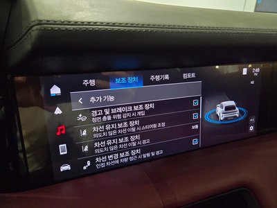 2025 Porsche TAYCAN 缩略图 11