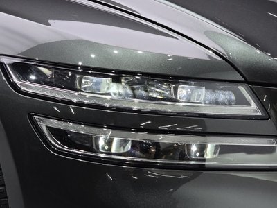 2022 Genesis G80 (RG3) photo 9