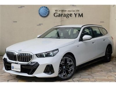 BMW 5 SERIES TOURING - 1
