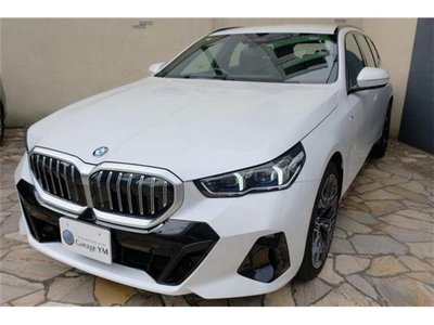 BMW 5 SERIES TOURING - 3