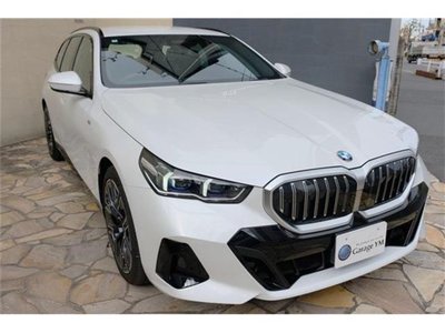 BMW 5 SERIES TOURING - 4