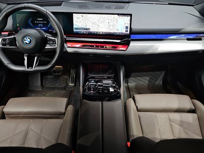BMW I5 - 5