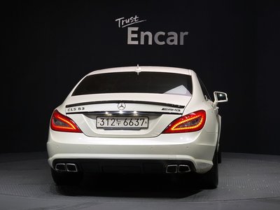 MERCEDES-BENZ CLS - 4