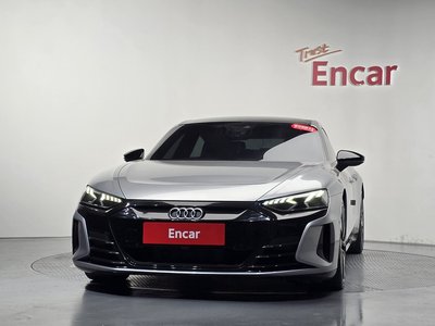 صورة 3 لـ 2021 AUDI E-TRON GT