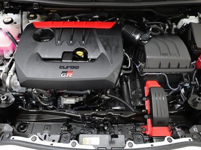 2025 Toyota GR YARIS — миниатюра 19