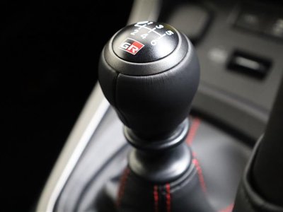 2025 Toyota GR YARIS — миниатюра 33