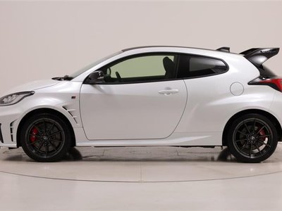 2025 Toyota GR YARIS 照片 6