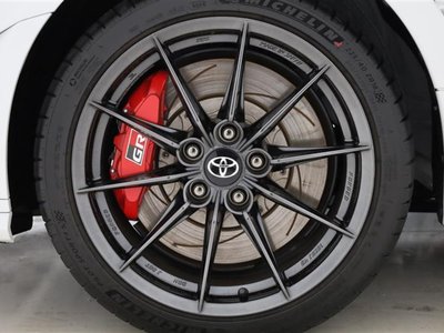 2025 Toyota GR YARIS — миниатюра 12
