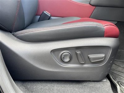 صورة مصغرة 19 لـ 2023 Toyota LAND CRUISER 300