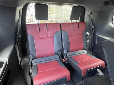صورة مصغرة 18 لـ 2023 Toyota LAND CRUISER 300