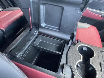 صورة مصغرة 27 لـ 2023 Toyota LAND CRUISER 300