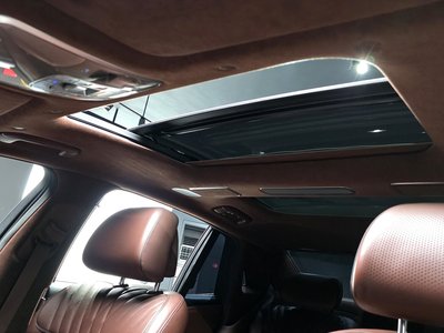 2022 Genesis G90 (RS4) — миниатюра 19