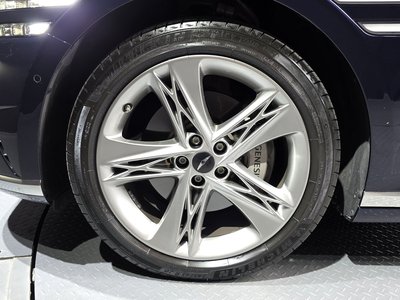 2022 GENESIS G90 (RS4) photo 6