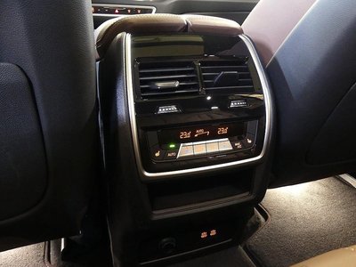 صورة مصغرة 18 لـ 2025 BMW X5