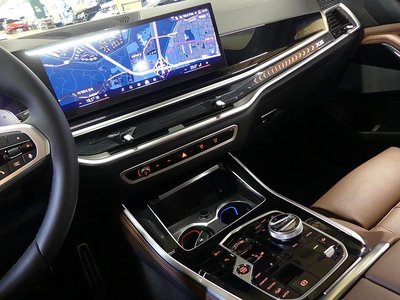 صورة مصغرة 14 لـ 2025 BMW X5