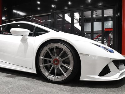 LAMBORGHINI HURACAN - 8
