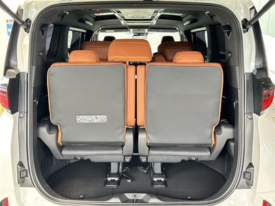 2024 Toyota VELLFIRE thumbnail 33