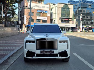 ROLLS-ROYCE CULLINAN - 2