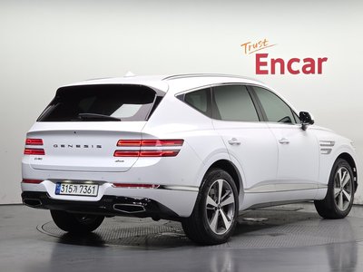 صورة 4 لـ 2022 Genesis GV80