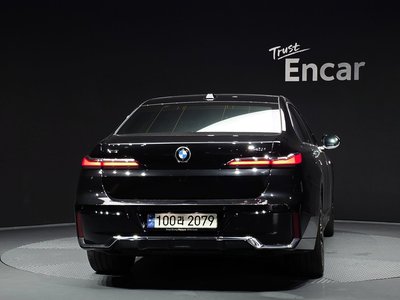 BMW 7 SERIES - 3