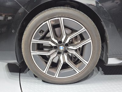 BMW 7 SERIES - 6