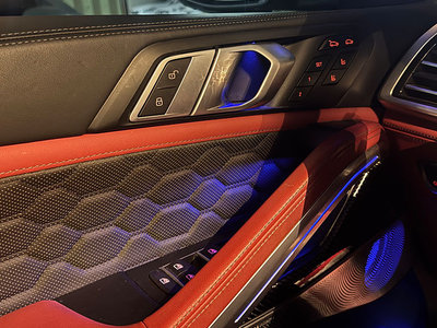 2023 BMW X6 M — миниатюра 12
