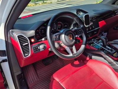 PORSCHE CAYENNE - 5