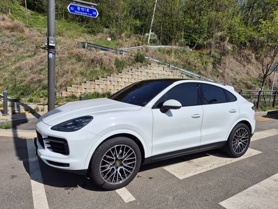 PORSCHE CAYENNE - 1