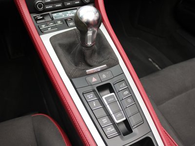 2021 Porsche 718 SPYDER 缩略图 17