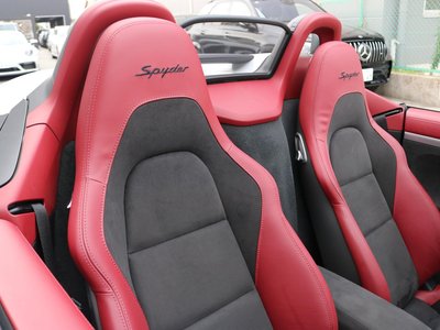 2021 Porsche 718 SPYDER 缩略图 21