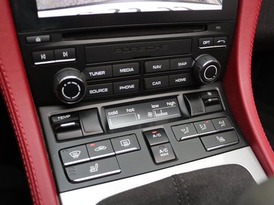 2021 Porsche 718 SPYDER 缩略图 16