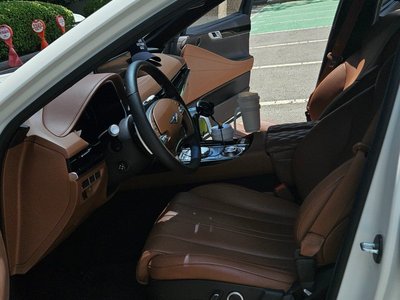 GENESIS G80 (RG3) - 9