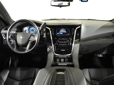 CADILLAC ESCALADE - 5