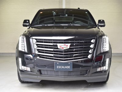 CADILLAC ESCALADE - 2