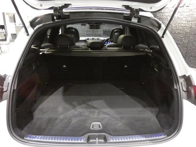 صورة مصغرة 22 لـ 2024 Mercedes-BENZ GLC AMG