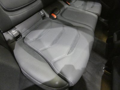 صورة مصغرة 40 لـ 2024 Mercedes-BENZ GLC AMG