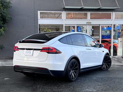 TESLA MODEL X - 2