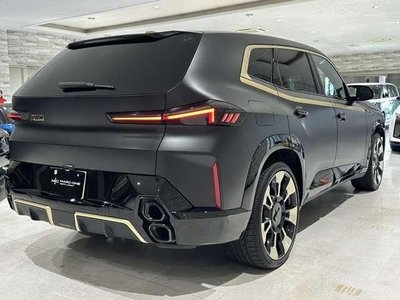 صورة 2 لـ 2023 BMW XM