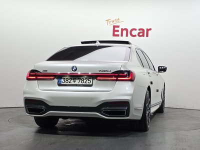 BMW 7 SERIES - 4