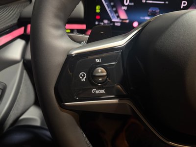 2025 BMW 5 SERIES thumbnail 18